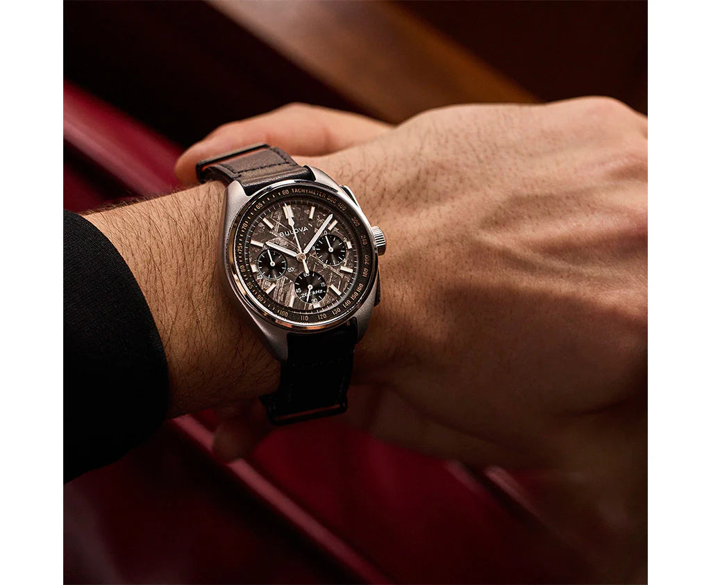 96A312 Reloj Bulova Lunar Pilot de hombre pulsera de cuero