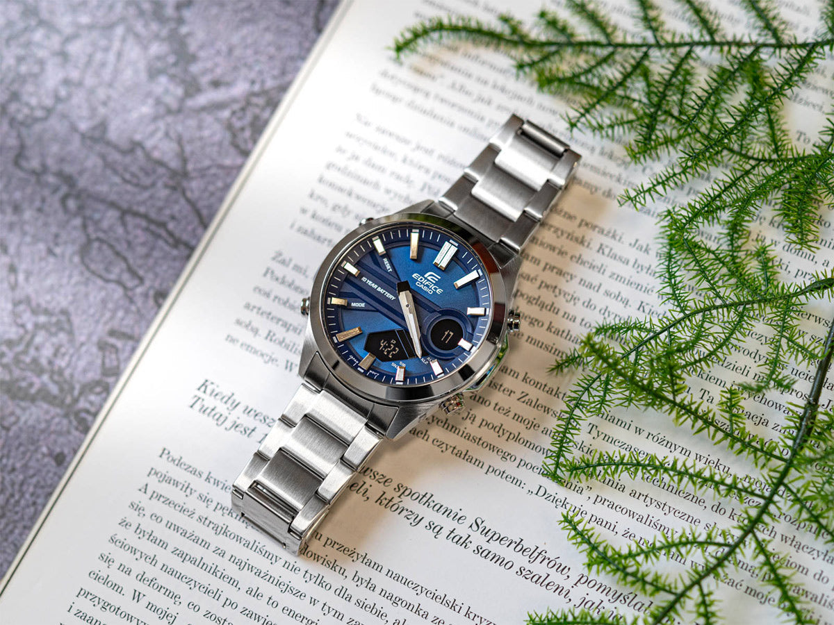EFV-C120 Reloj Edifice Para Caballero Doble hora pulsera de metal 10 años de batería