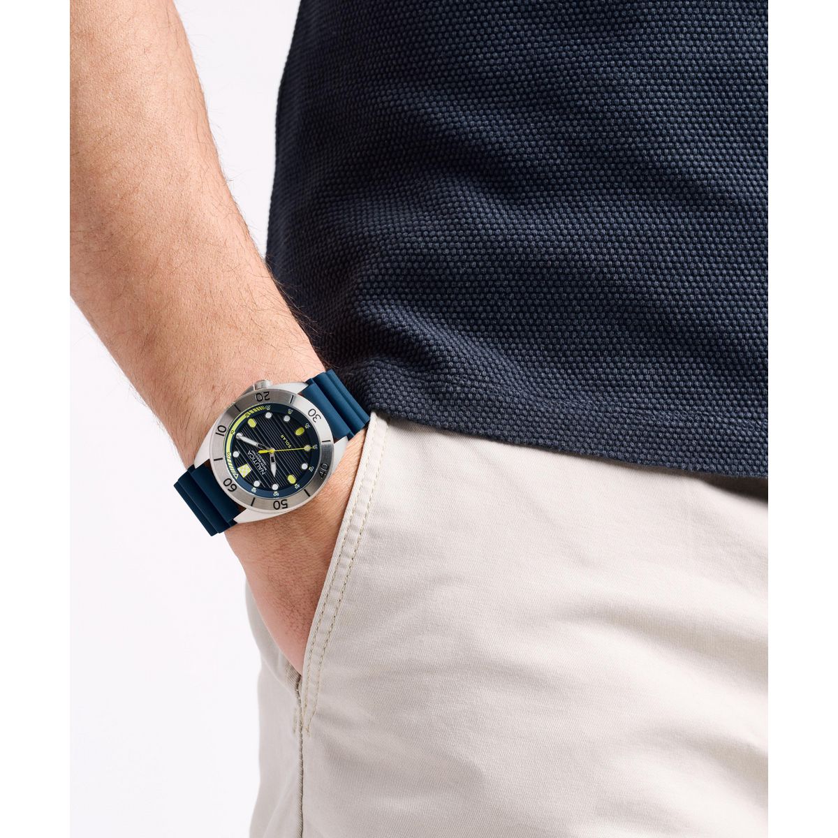 NAPNVF501 Reloj Nautica Vintage Sporty de hombre banda de resina