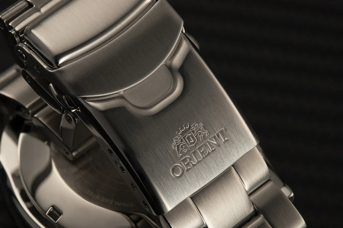 RA-AC0K01B Reloj Orient Sport de caballero pulsera de metal