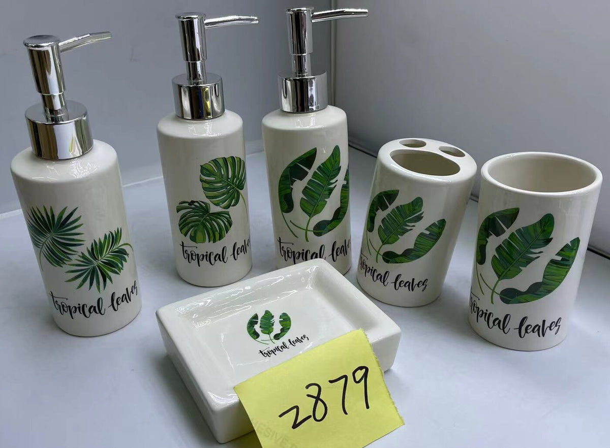 2879 Set de baño blanco con diseño de hojas 7 pcs