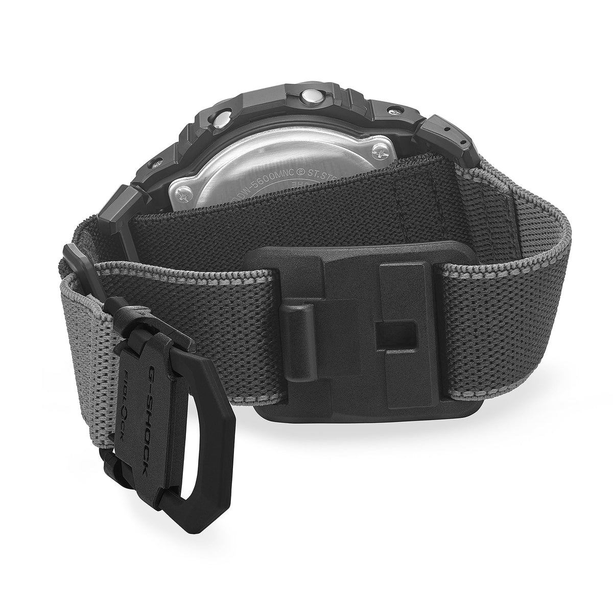 DW-5600MNC Reloj G-Shock de hombre correa de tela