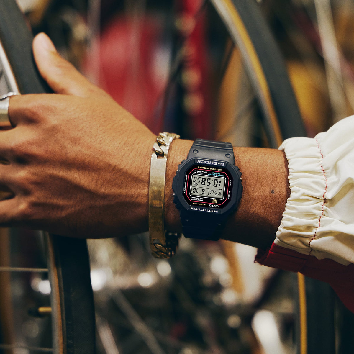 DW-5600 Reloj G-Shock Pulsera de Caucho para Hombre Digital
