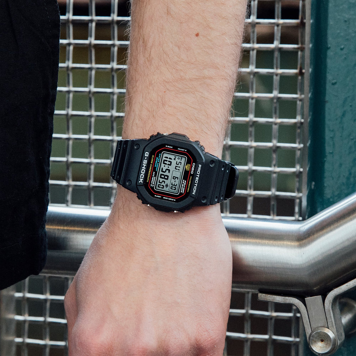DW-5600 Reloj G-Shock Pulsera de Caucho para Hombre Digital