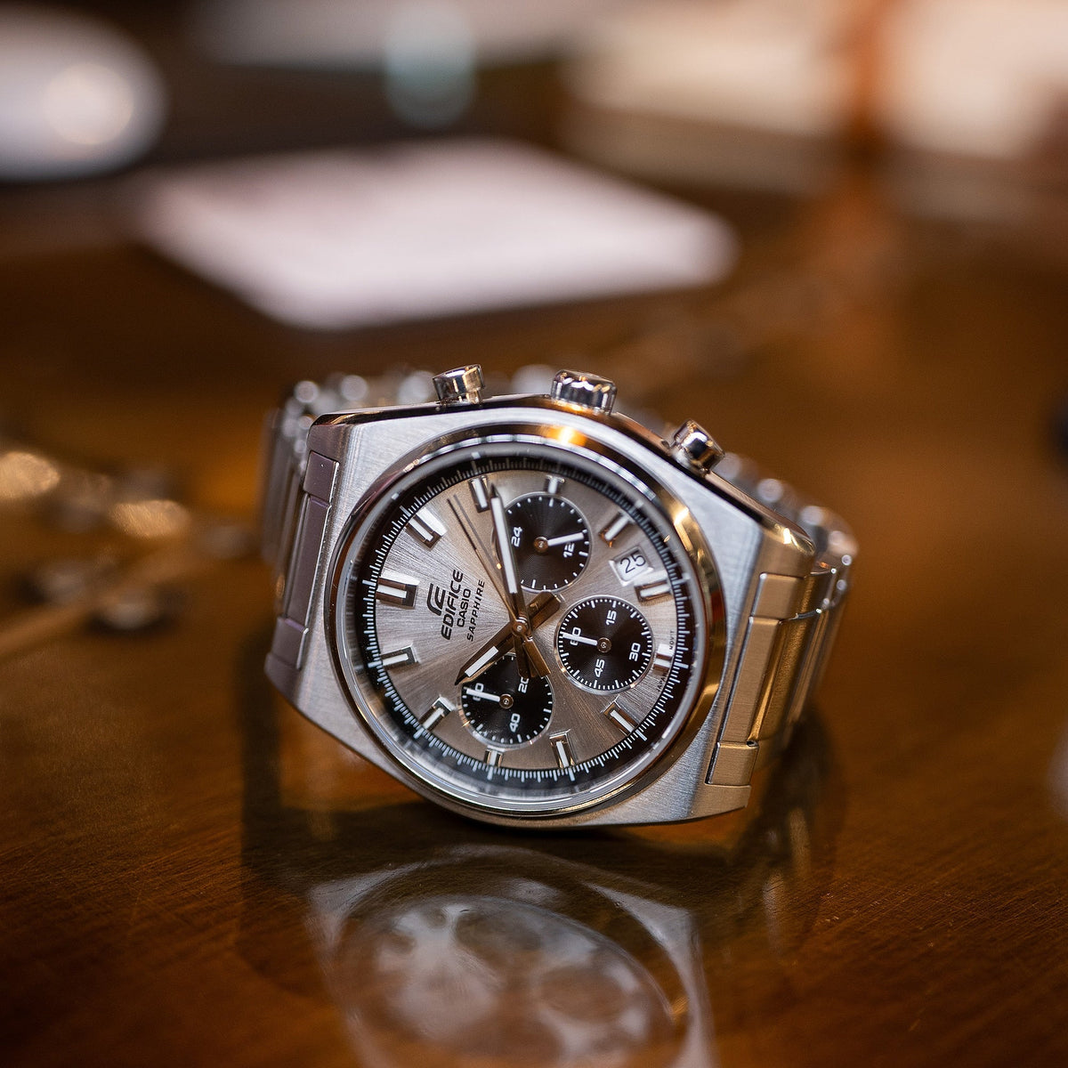 EFB-730 Reloj Edifice Sapphire de hombre correa de metal 47 mm
