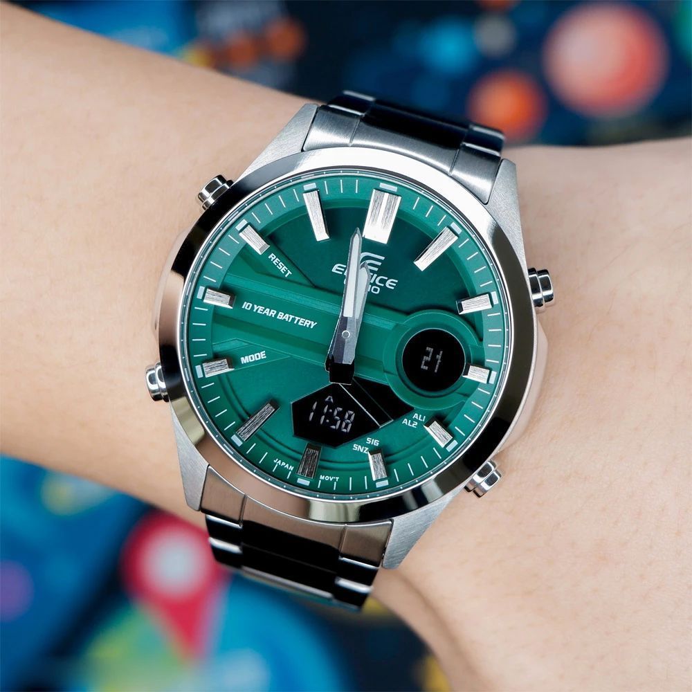 EFV-C120 Reloj Edifice Para Caballero Doble hora pulsera de metal 10 años de batería