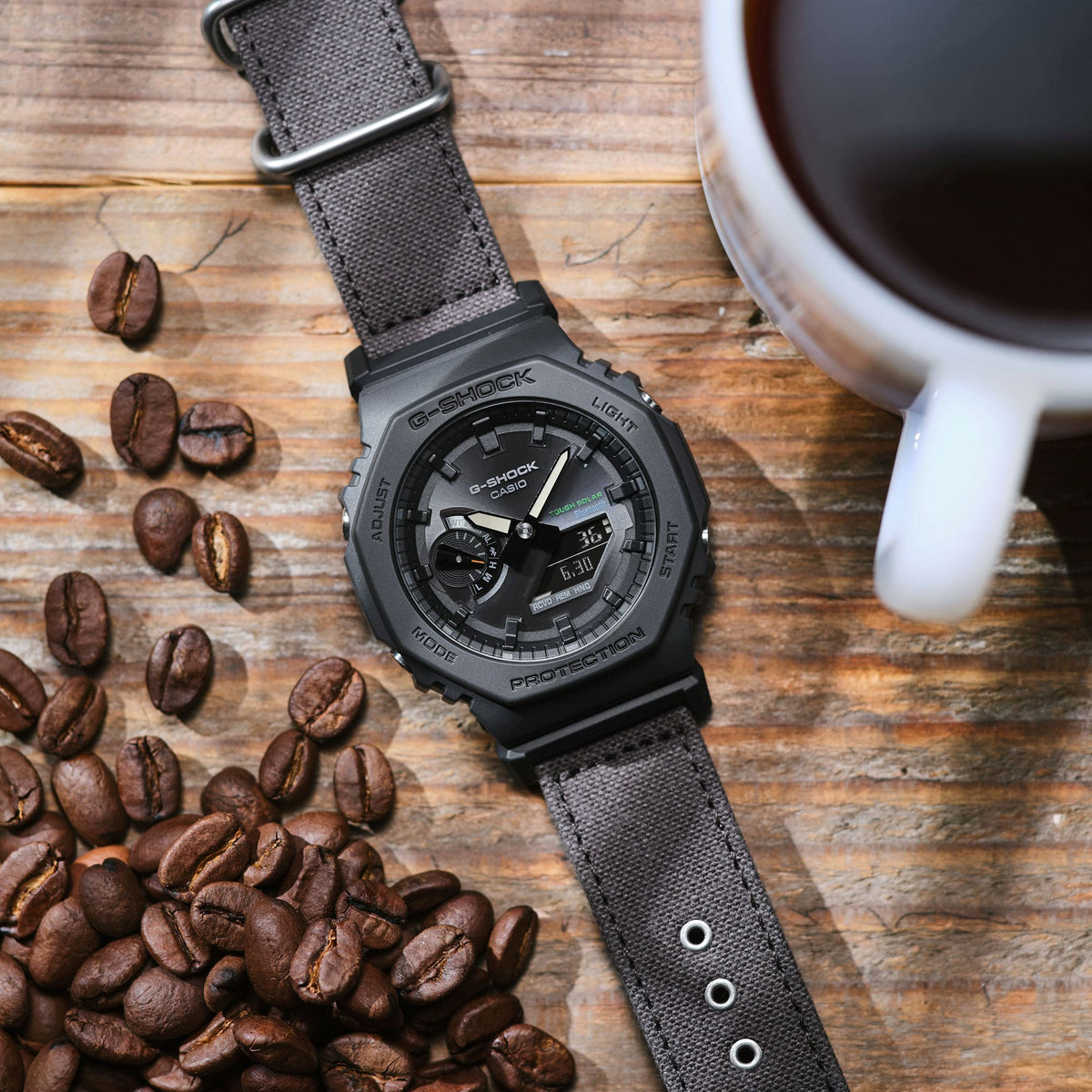 GA-B2100 Reloj G-Shock Pulsera de Goma para Hombre Doble hora Bluetooth