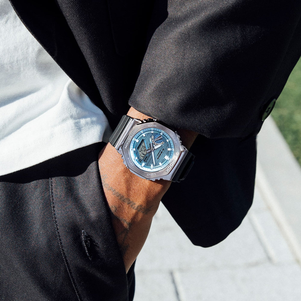 GBM-2100 Reloj G-Shock de caballero pulsera de resina doble hora