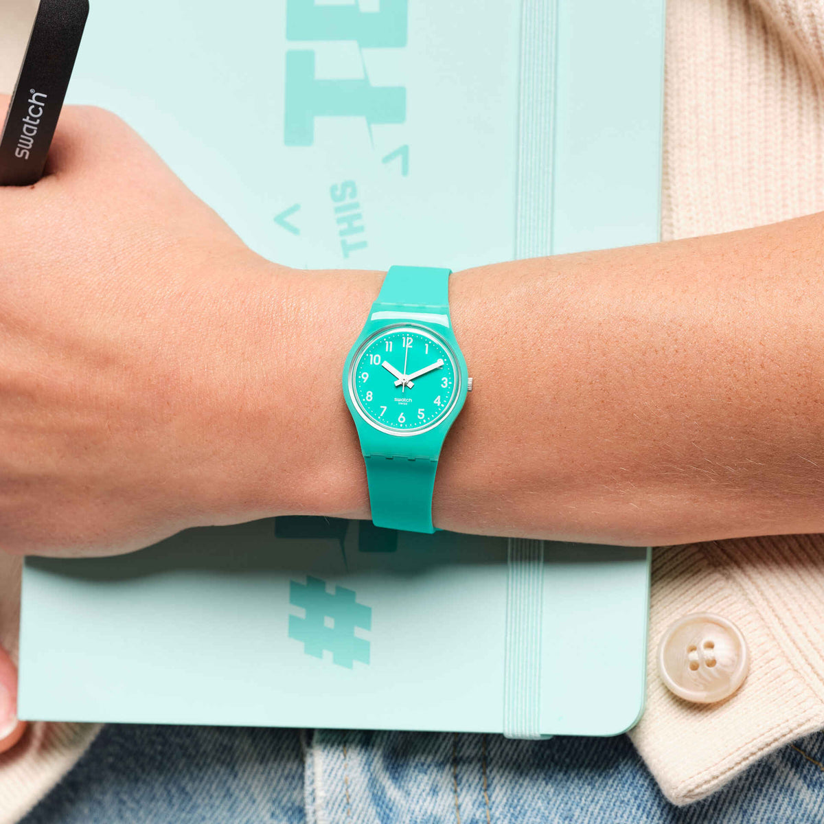 LL115C Reloj Swatch Back To Mint Leave de mujer correa de silicona