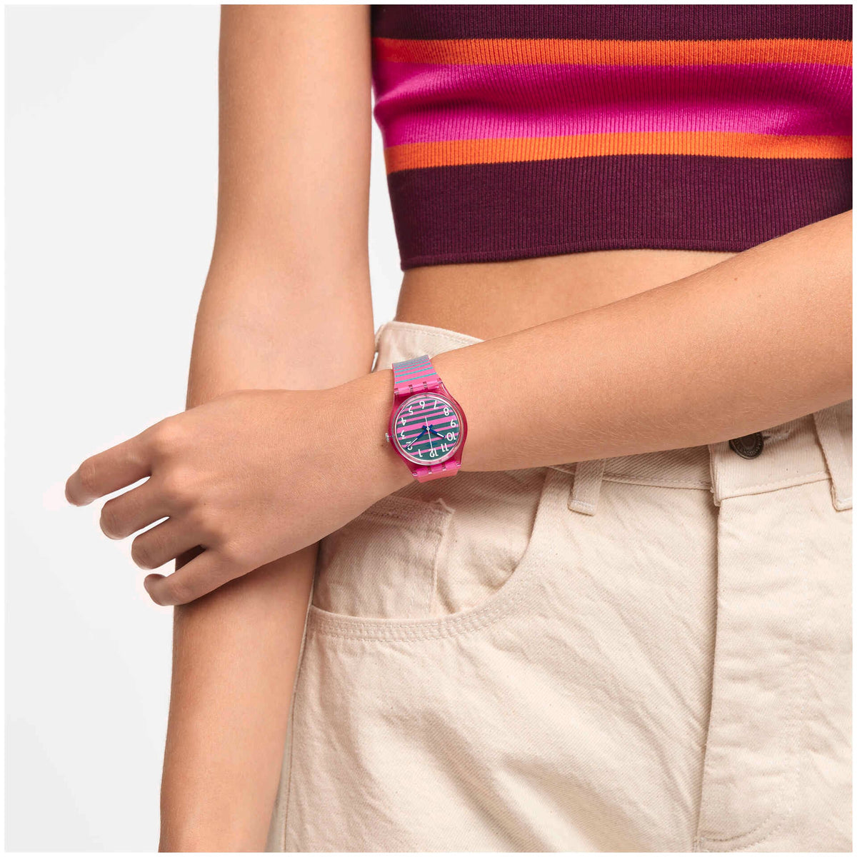 SO28P105 Reloj Swatch Electrifying Summer unisex pulsera de silicona