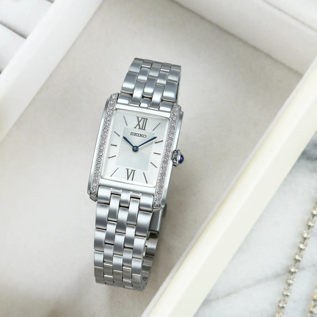 SWR091P1 Reloj Seiko de dama pulsera de metal