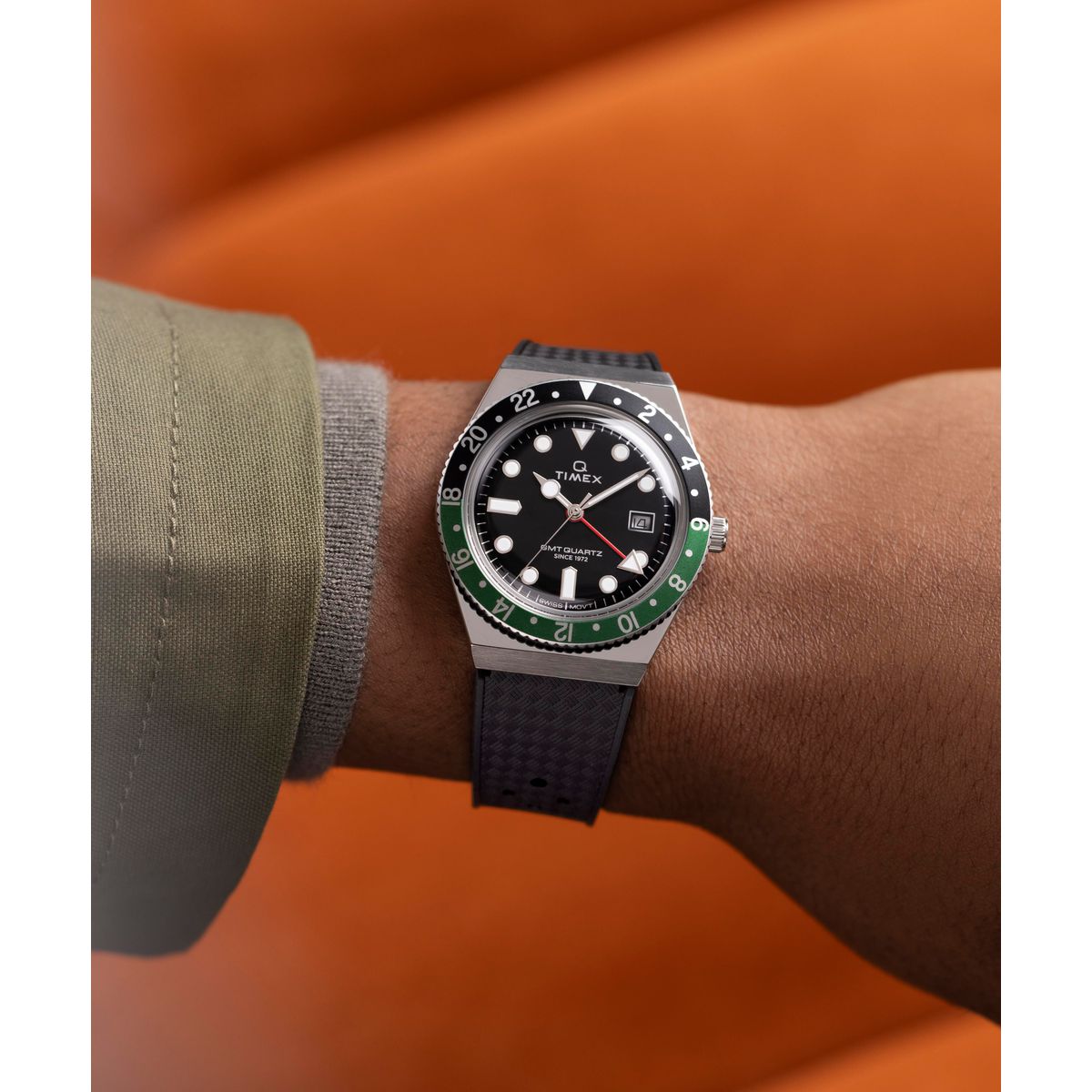 TW2W57500 Reloj Timex Q GMT de hombre correa de resina