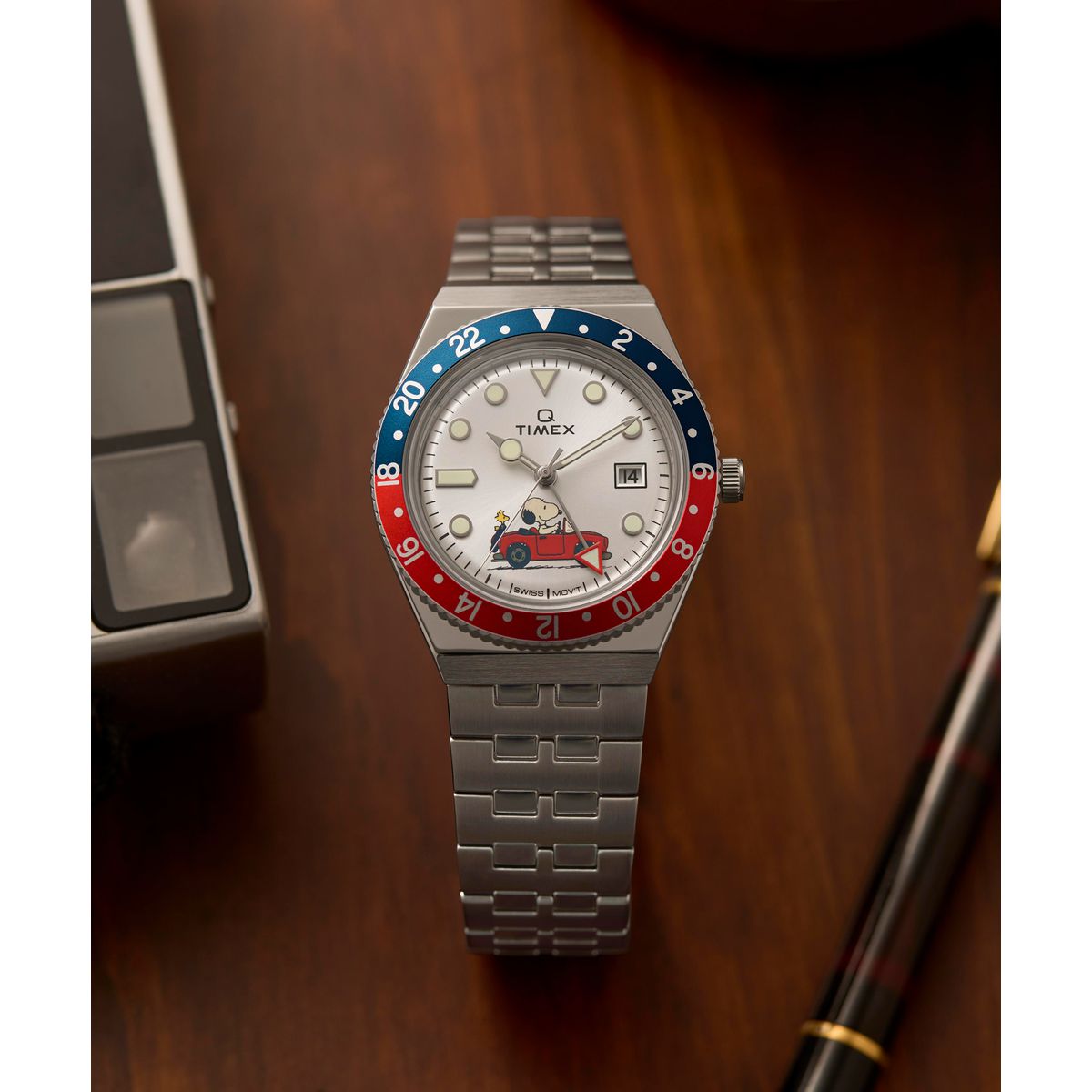 TW2W83300 Reloj Timex Q Snoopy de hombre pulsera de metal
