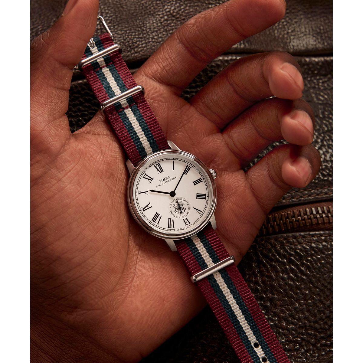 TW2Y27600 Reloj Timex Waterbury Metropolitan de hombre correa de tela