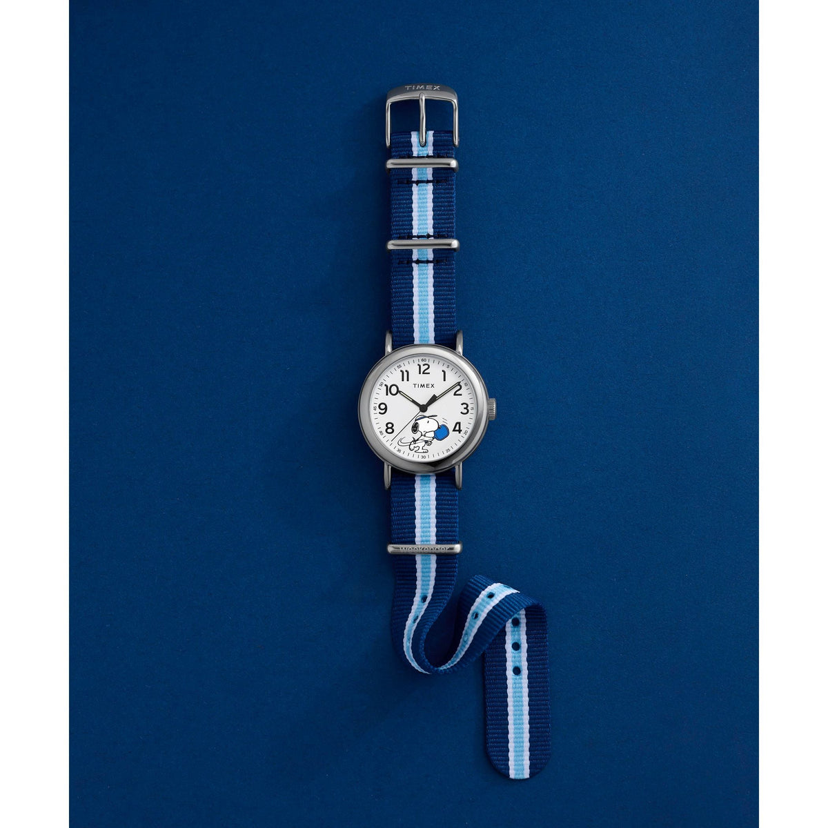 TW2Y50600 Reloj Timex Weekender Snoopy unisex correa de tela