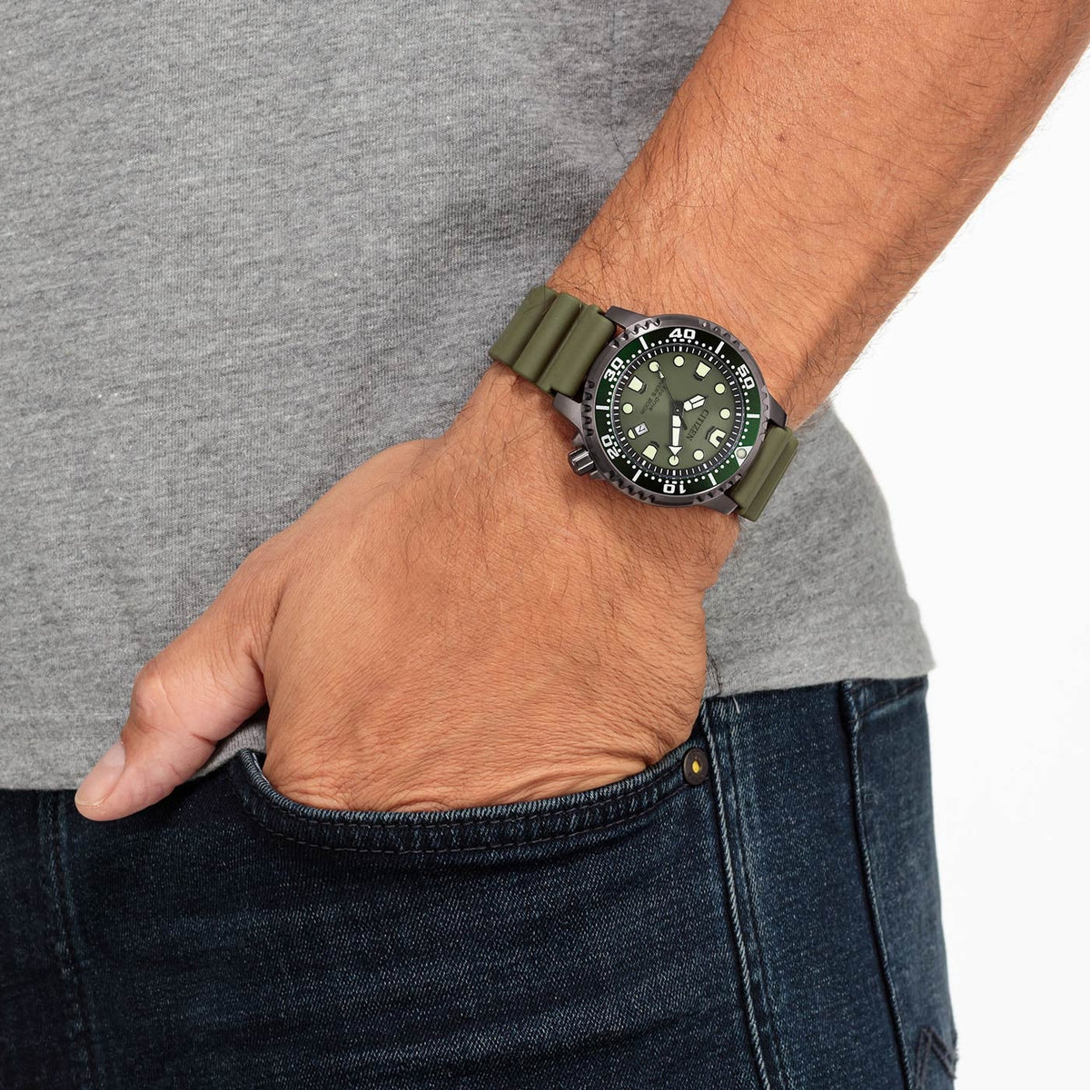 bn0157-11x Reloj Citizen de hombre pulsera de caucho 44 mm
